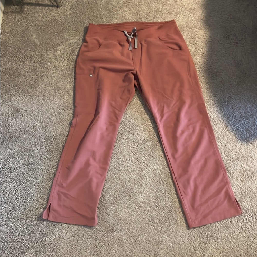 FIGS Scrub Pants